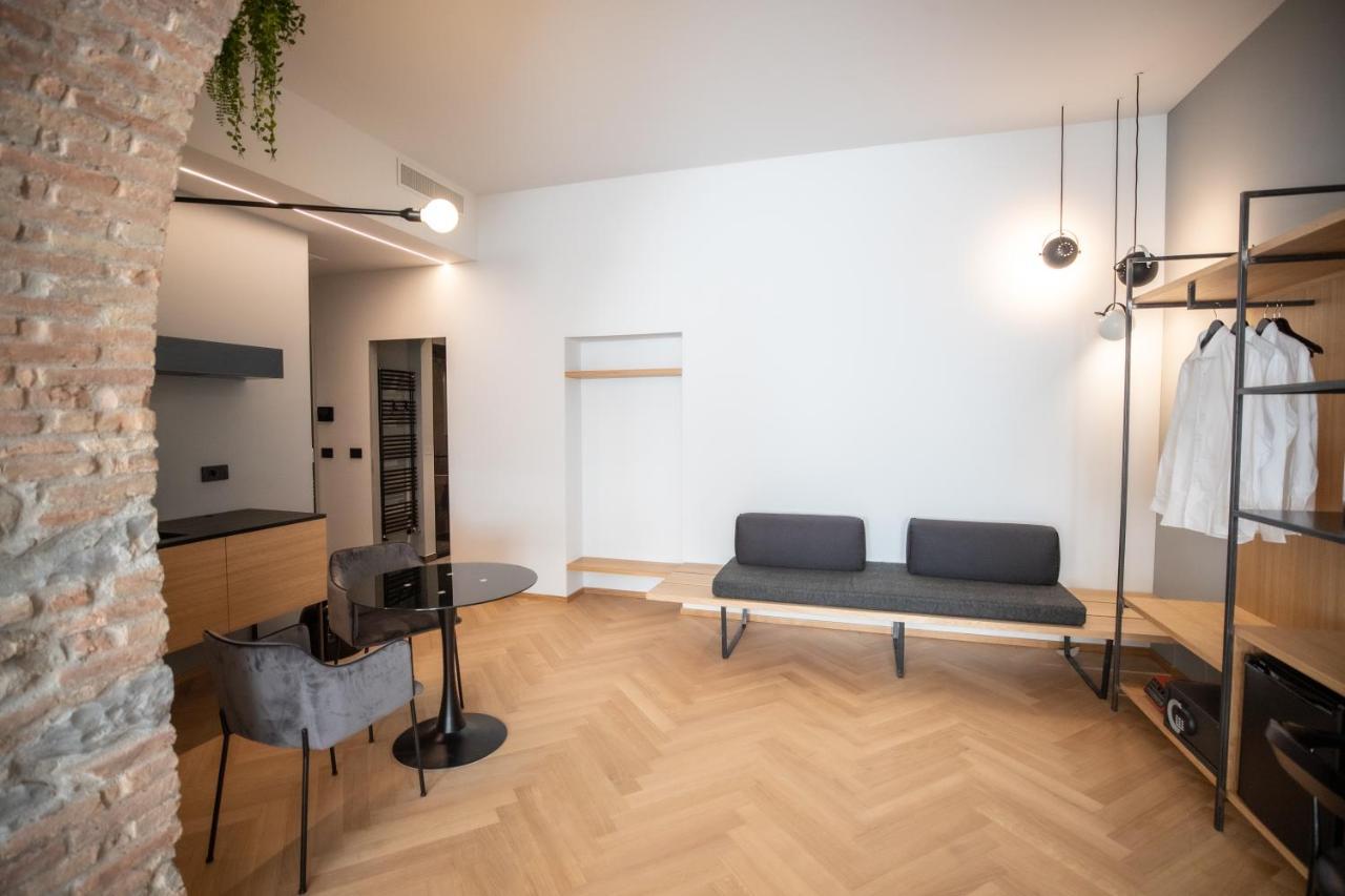 S1 Luxury Suites And Rooms Terst Exteriér fotografie